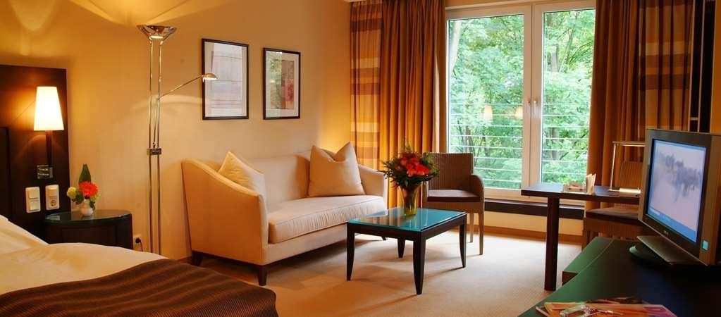 Fletcher Waldhotel Nordrhein-Westfalen Гайлігенгаус Номер фото